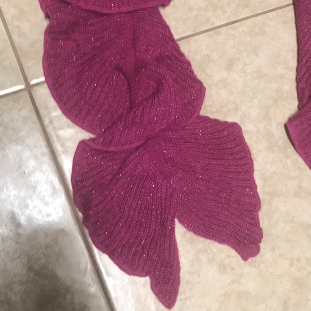 Collection Eighteen Miami Pink Acrylic Scarf - Picture 3 of 5